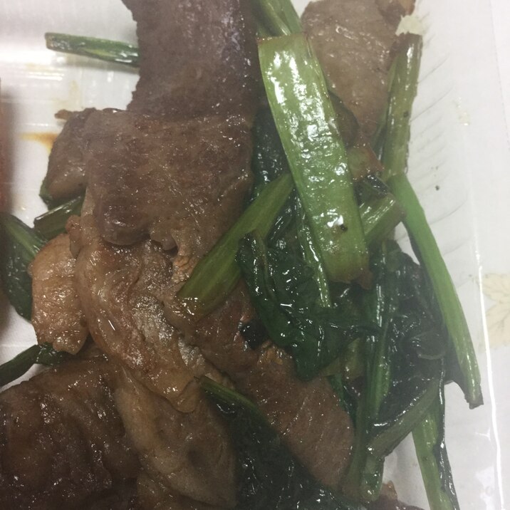 小松菜と牛肉のナンプラー炒め